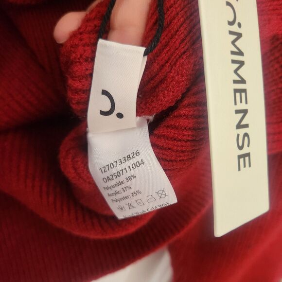 NWT Commense Red Metal Ring Wrap Cardigan Sweater Knit Top - LARGE - Picture 6 of 8